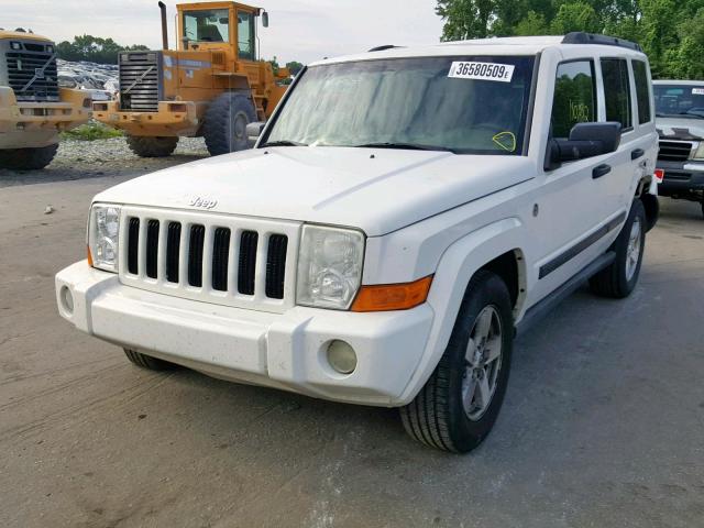 1J8HG48N96C228794 - 2006 JEEP COMMANDER WHITE photo 2