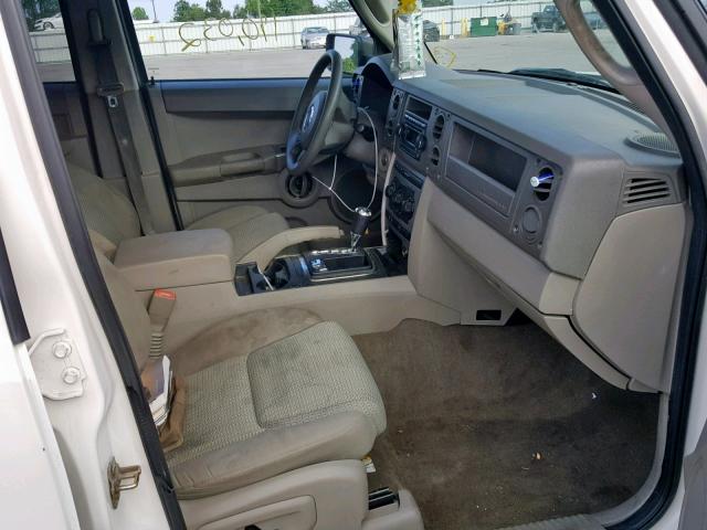1J8HG48N96C228794 - 2006 JEEP COMMANDER WHITE photo 5