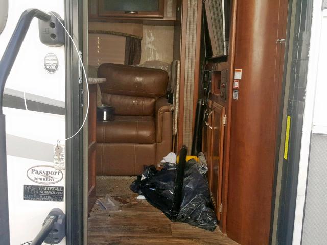 4YDT26726HX415938 - 2017 KEYSTONE PASSPORT 双色 照片 5