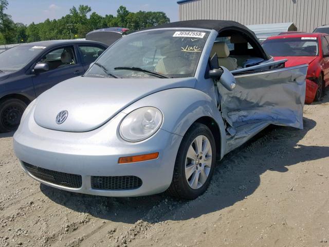 3VWRW3AL2AM006846 - 2010 VOLKSWAGEN NEW BEETLE Gümüş foto 2