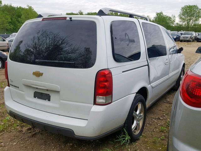 1GNDV33L25D222895 - 2005 CHEVROLET UPLANDER L WHITE photo 4