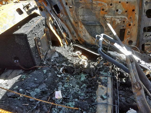 2G2WP552381143980 - 2008 PONTIAC GRAND PRIX Күйген фото 6