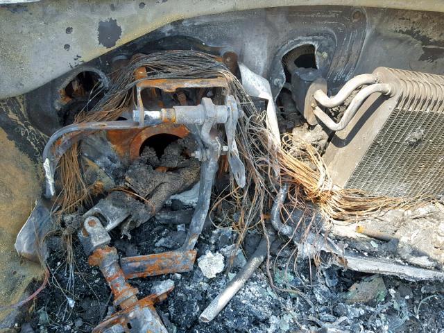 2G2WP552381143980 - 2008 PONTIAC GRAND PRIX Күйген фото 8