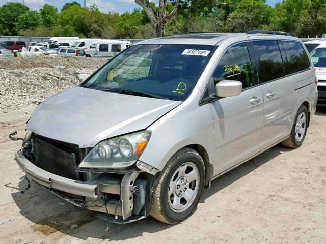 5FNRL38865B082819 - 2005 HONDA ODYSSEY TO SILVER photo 2