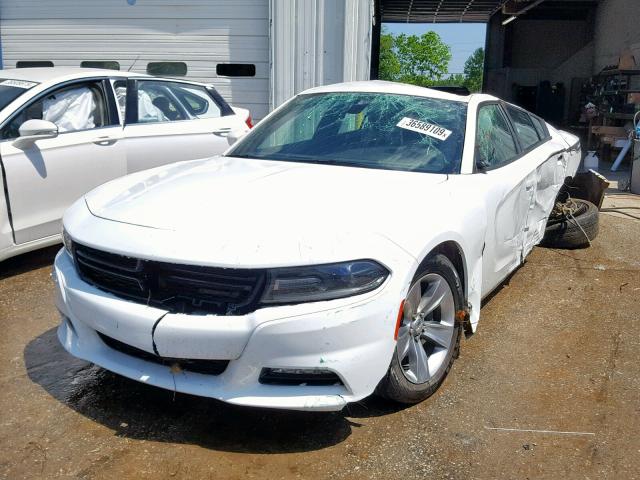 2C3CDXHG6GH154265 - 2016 DODGE CHARGER SX WHITE photo 2