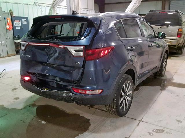 KNDPNCACXH7078864 - 2017 KIA SPORTAGE E BLUE photo 4