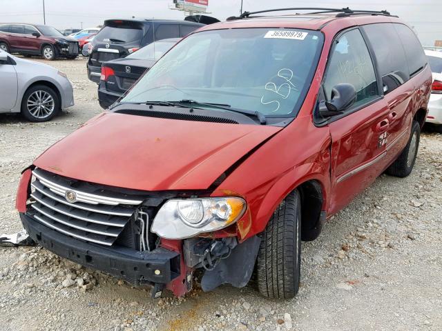 2C4GP54L65R214693 - 2005 CHRYSLER TOWN & COU RED photo 2