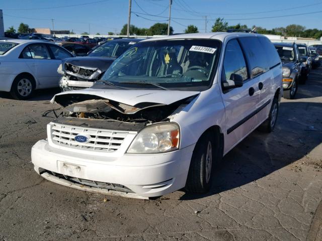 2FMZA51654BB28979 - 2004 FORD FREESTAR S WHITE photo 2