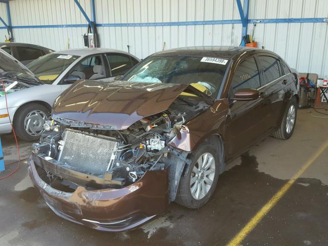 1C3CCBBB1DN522261 - 2013 CHRYSLER 200 TOURIN BROWN photo 2