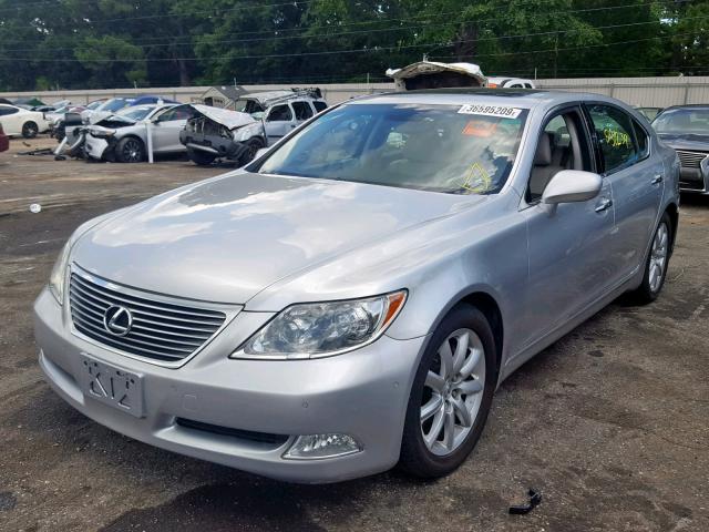 JTHGL46F875001224 - 2007 LEXUS LS 460L SILVER photo 2