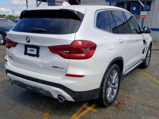5UXTR7C57KLF28012 - 2019 BMW X3 SDRIVE3 WHITE photo 4