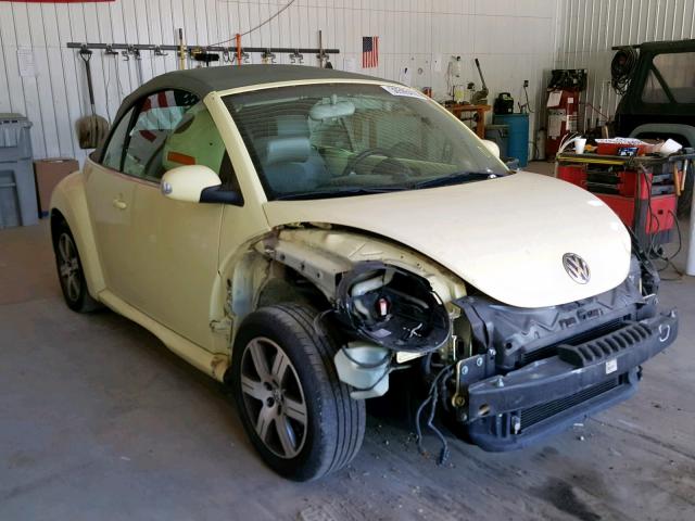 3VWRF31Y16M311452 - 2006 VOLKSWAGEN NEW BEETLE Sarı foto 1