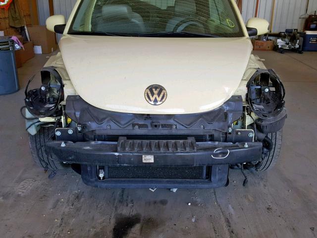 3VWRF31Y16M311452 - 2006 VOLKSWAGEN NEW BEETLE Sarı foto 9