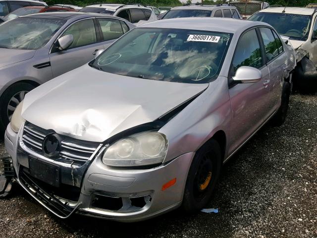 3VWPF71K47M109751 - 2007 VOLKSWAGEN JETTA 2.5 SILVER photo 2