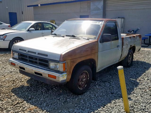 1N6ND11S4JC315056 - 1988 NISSAN D21 SHORT SILVER photo 2