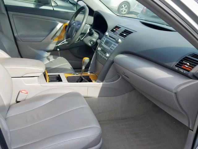 4T1BK46K17U017309 - 2007 TOYOTA CAMRY NEW SILVER photo 5