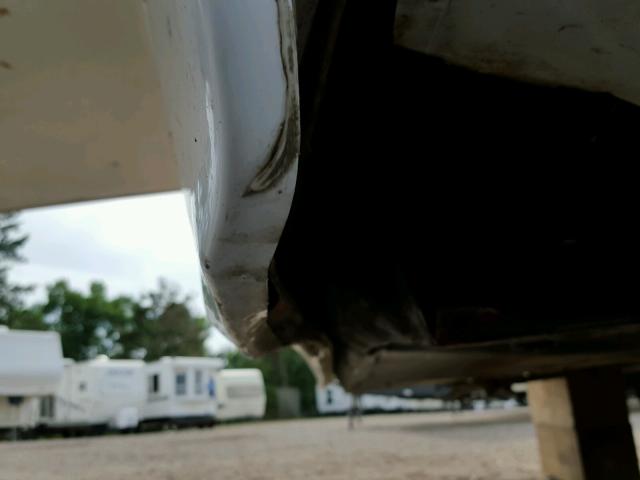 4YDF300236D520288 - 2006 KEYSTONE MONTANA WHITE photo 18