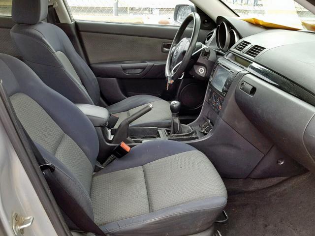 JM1BK12F141112106 - 2004 MAZDA 3 I SILVER photo 5