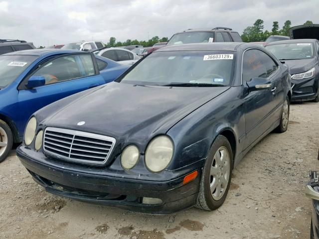 WDBLJ65G51F176414 - 2001 MERCEDES-BENZ CLK 320 BLACK photo 2