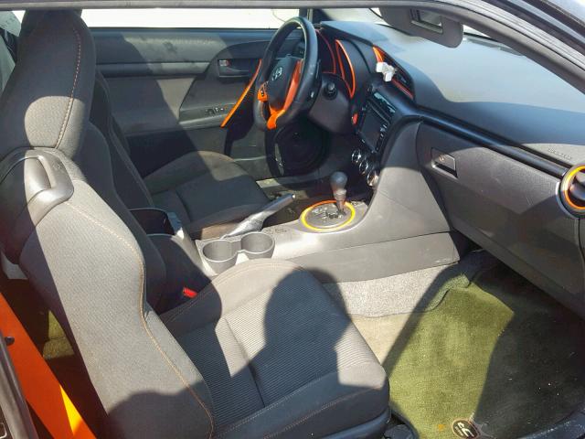 JTKJF5C70FJ005350 - 2015 TOYOTA SCION TC TWO TONE photo 5