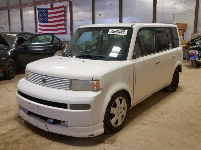 JTLKT334640149782 - 2004 TOYOTA SCION XB 白色 照片 2