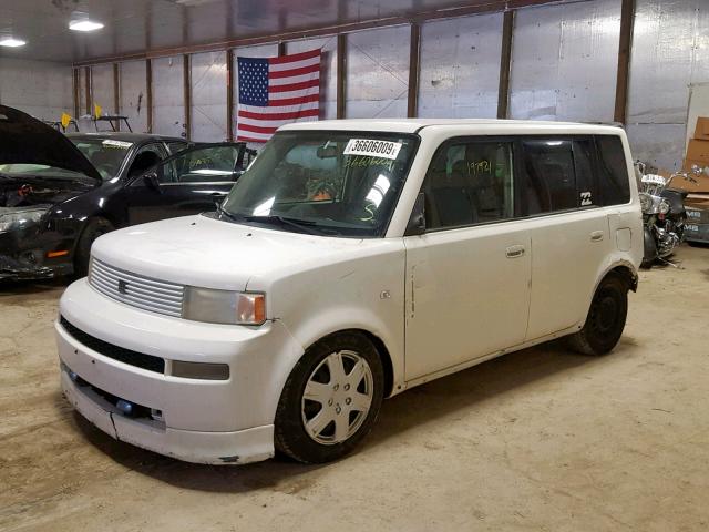 JTLKT334640149782 - 2004 TOYOTA SCION XB 白色 照片 9