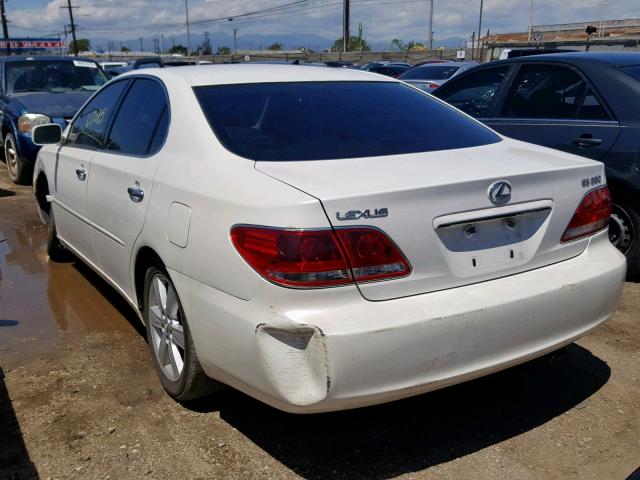 JTHBA30G155104655 - 2005 LEXUS ES 330 WHITE photo 3