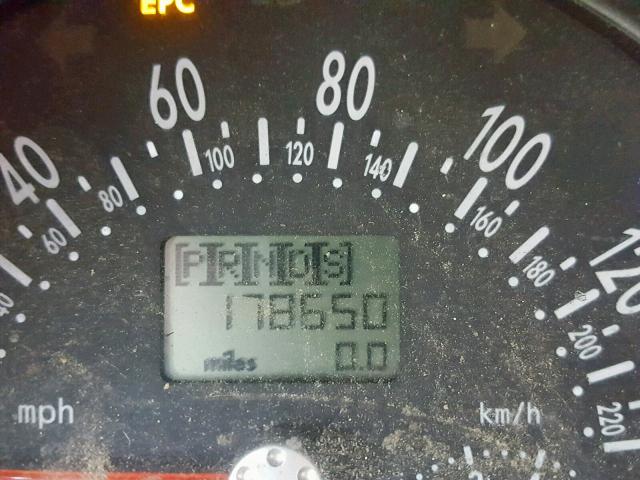 3VWCM21YX4M309816 - 2004 VOLKSWAGEN NEW BEETLE 红色 照片 8