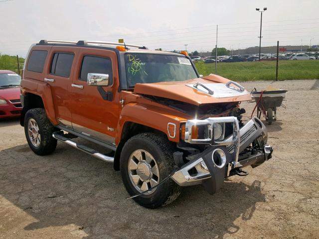 5GTDN13E178221997 - 2007 HUMMER H3 ORANGE photo 1