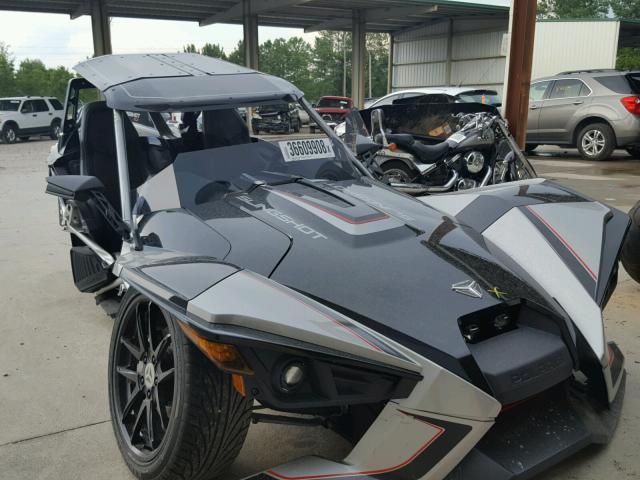 57XAARFA9H8119725 - 2017 POLARIS SLINGSHOT BLACK photo 1