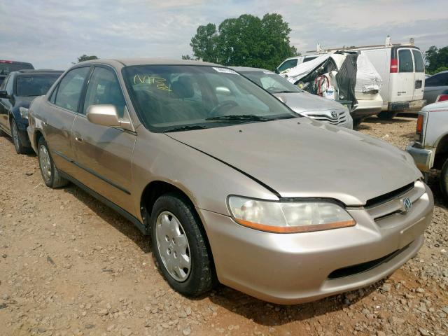 1HGCG5645YA146806 - 2000 HONDA ACCORD LX BEIGE photo 1