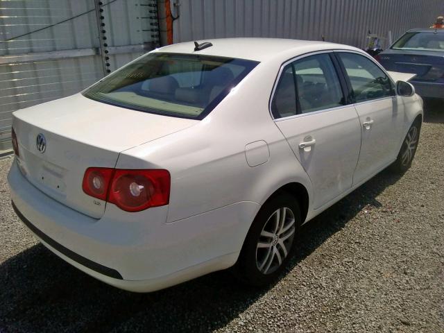 3VWSF71K66M667979 - 2006 VOLKSWAGEN JETTA 2.5 WHITE photo 4