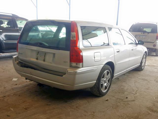 YV1SW592362579257 - 2006 VOLVO V70 2.5T SILVER photo 4