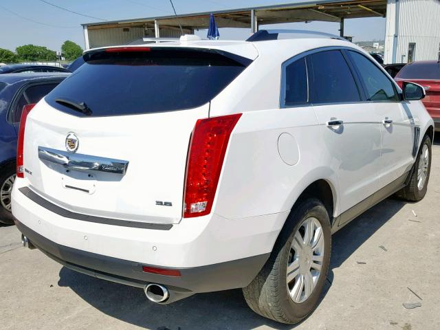 3GYFNBE30GS543016 - 2016 CADILLAC SRX LUXURY WHITE photo 4