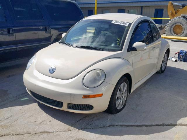 3VWPW31C48M523017 - 2008 VOLKSWAGEN NEW BEETLE Weiß Foto 2