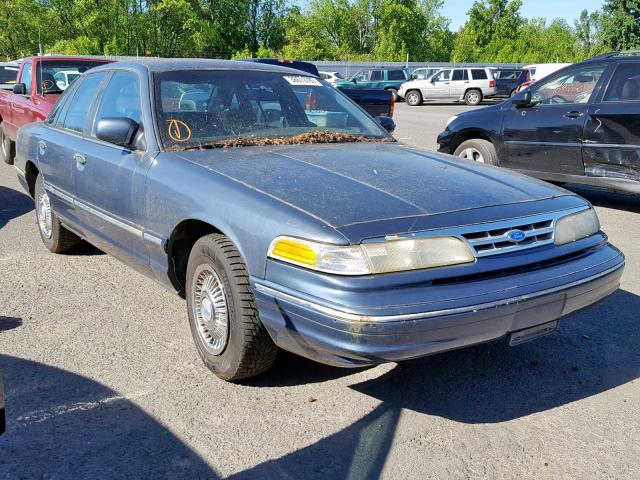 2FALP73W3TX209567 - 1996 FORD CROWN VICT BLUE photo 1