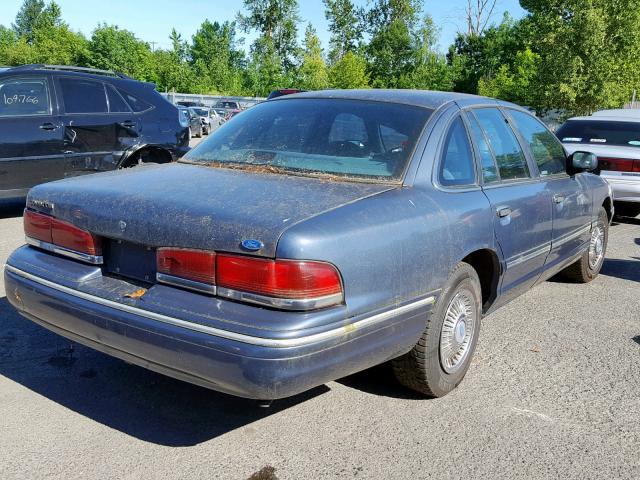 2FALP73W3TX209567 - 1996 FORD CROWN VICT BLUE photo 4