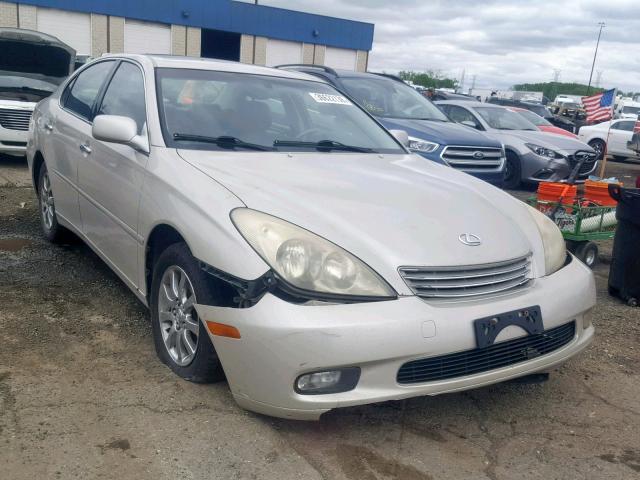 JTHBF30G920025776 - 2002 LEXUS ES 300 WHITE photo 1