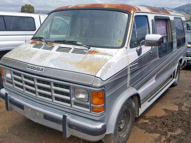 2B6HB21Z8MK453894 - 1991 DODGE RAM VAN B2 WHITE photo 2