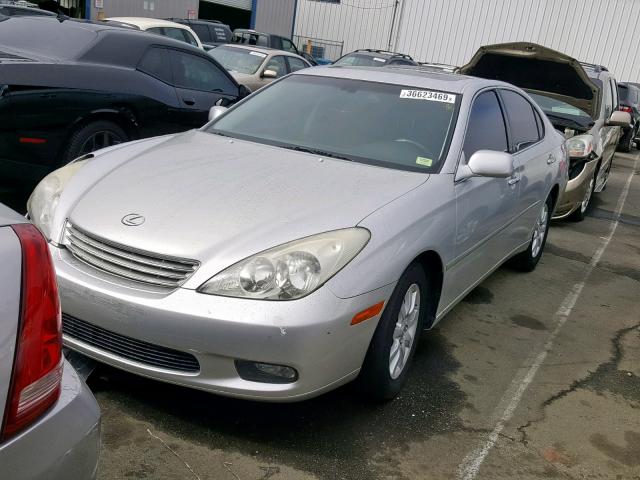 JTHBF30GX20067115 - 2002 LEXUS ES 300 SILVER photo 2