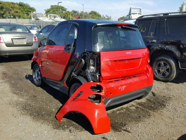 WMEEJ3BA7DK647534 - 2013 SMART FORTWO PUR RED photo 3