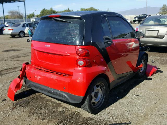 WMEEJ3BA7DK647534 - 2013 SMART FORTWO PUR RED photo 4