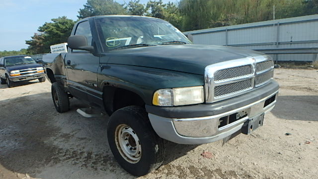 3B7KF26Z4XM590011 - 1999 DODGE RAM 2500 GREEN photo 1