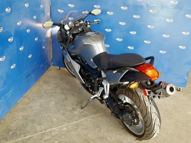 WB10591A65ZM26661 - 2005 BMW K1200 S SILVER photo 3