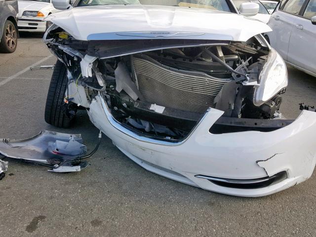 1C3BCBEB1DN505869 - 2013 CHRYSLER 200 TOURIN WHITE photo 9