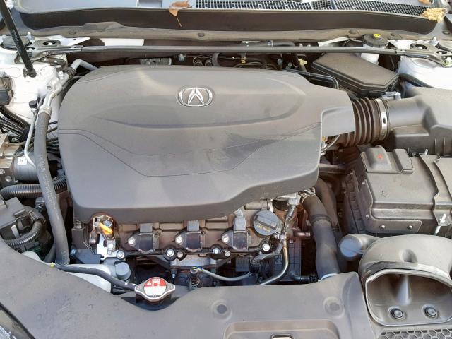 19UUB2F57JA012928 - 2018 ACURA TLX TECH WHITE photo 7