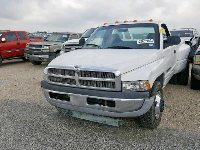 3B7MC36W3XM571785 - 1999 DODGE RAM 3500 WHITE photo 2