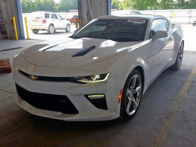 1G1FH1R74J0189156 - 2018 CHEVROLET CAMARO SS WHITE photo 2