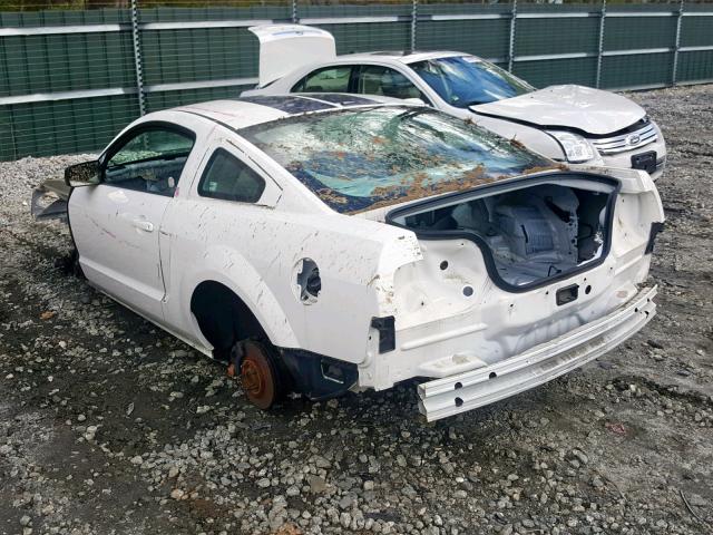 1ZVHT88S475325744 - 2007 FORD MUSTANG SH WHITE photo 3