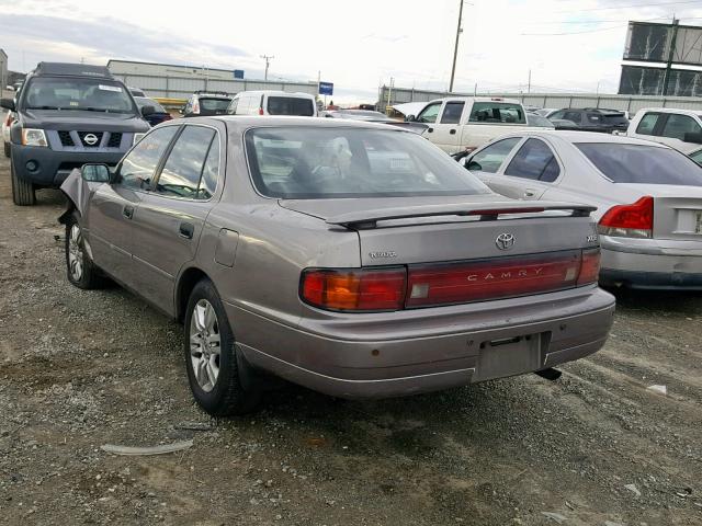 JT2SK13E9N0088871 - 1992 TOYOTA CAMRY XLE GRAY photo 3